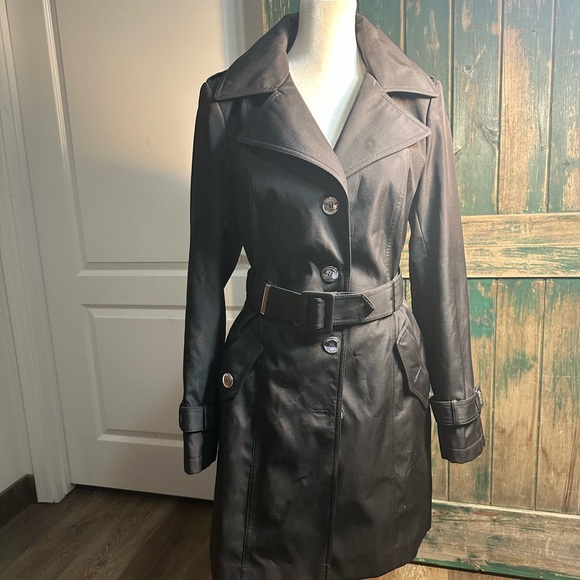 Calvin Klein Trench Coat Women's
Xs Black Long Raincoat Belted - Picture 13 of 17